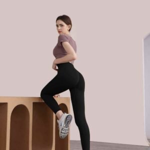 شورت جري نسائي مع جيوب RUXI