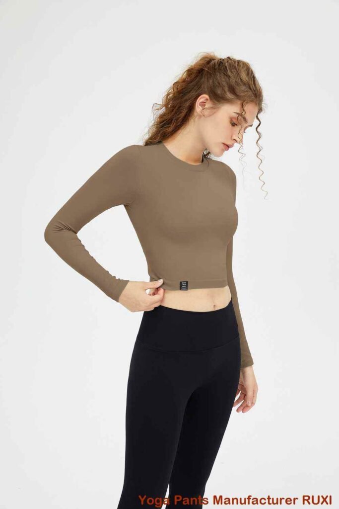 بدلة رياضية سوداء RUXI ar2232