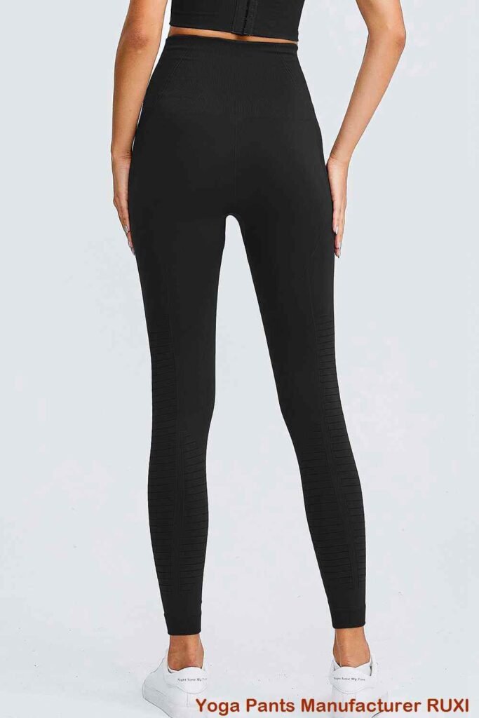 أفضل قمم اليوغا للصدر الكبير RUXI