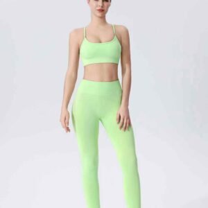 حمالة صدر رياضية باللون الذهبي