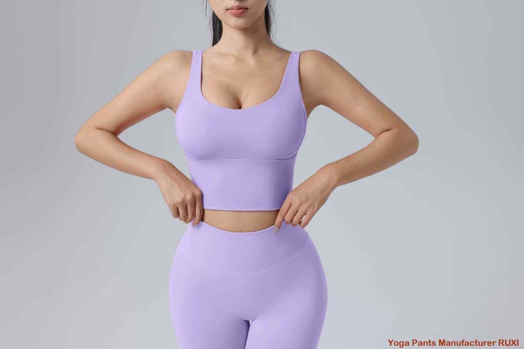 بلوزة يوغا برقبة عالية RUXI ar645