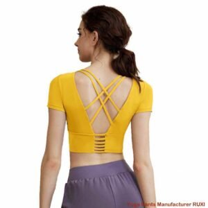 بنطلون يوغا نسائي بقصّة بوت كات